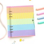 Színes Kötött Mintás Határidőnapló 2026